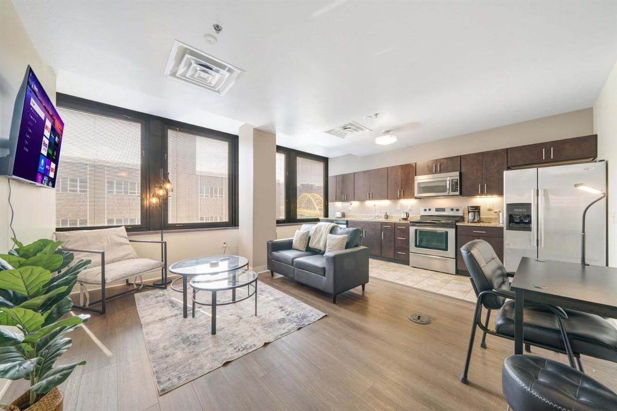 Appartement Modern Chic Heart Of Pittsburgh 24-7 Parking Gym Lounge Extérieur photo